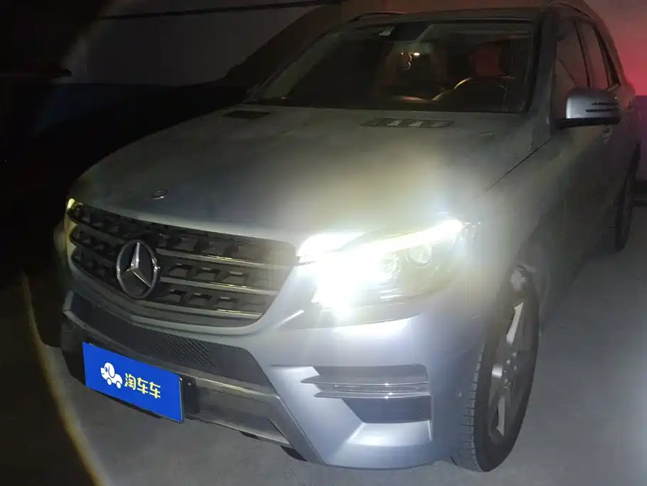 Mercedes-Benz M