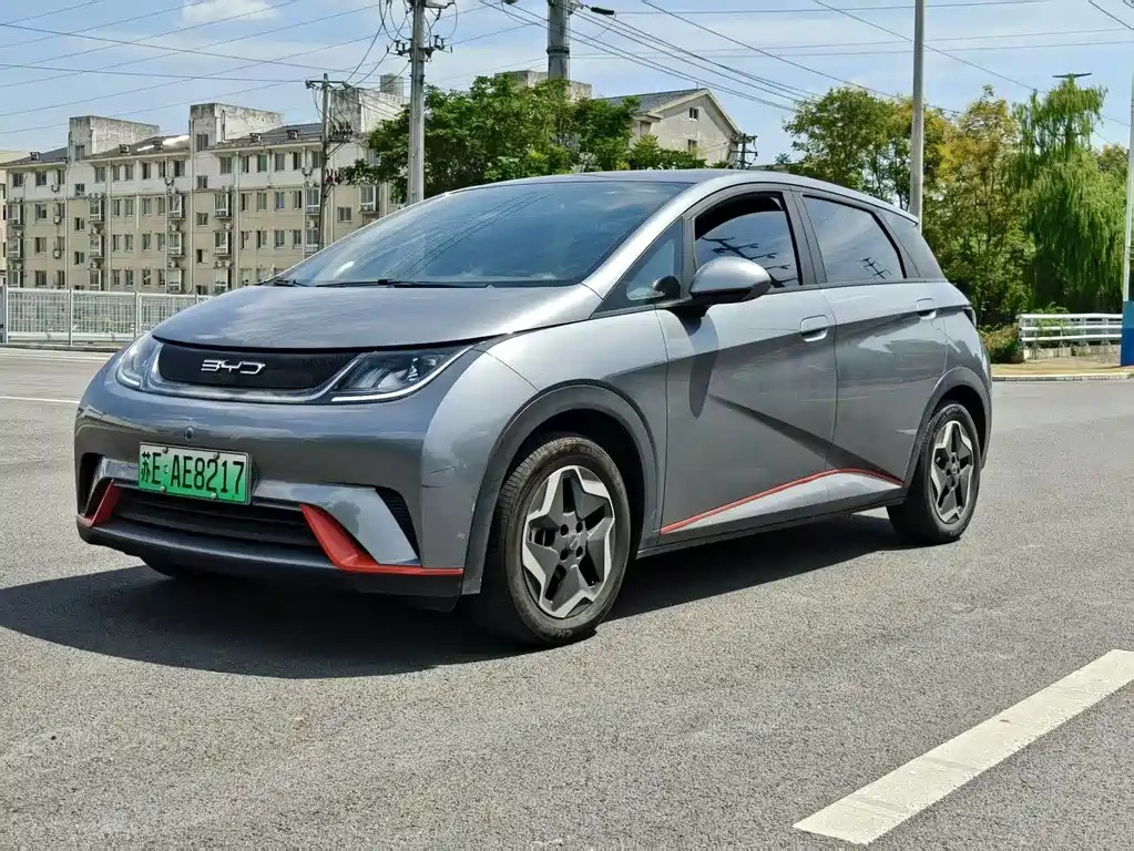 BYD Dolphin