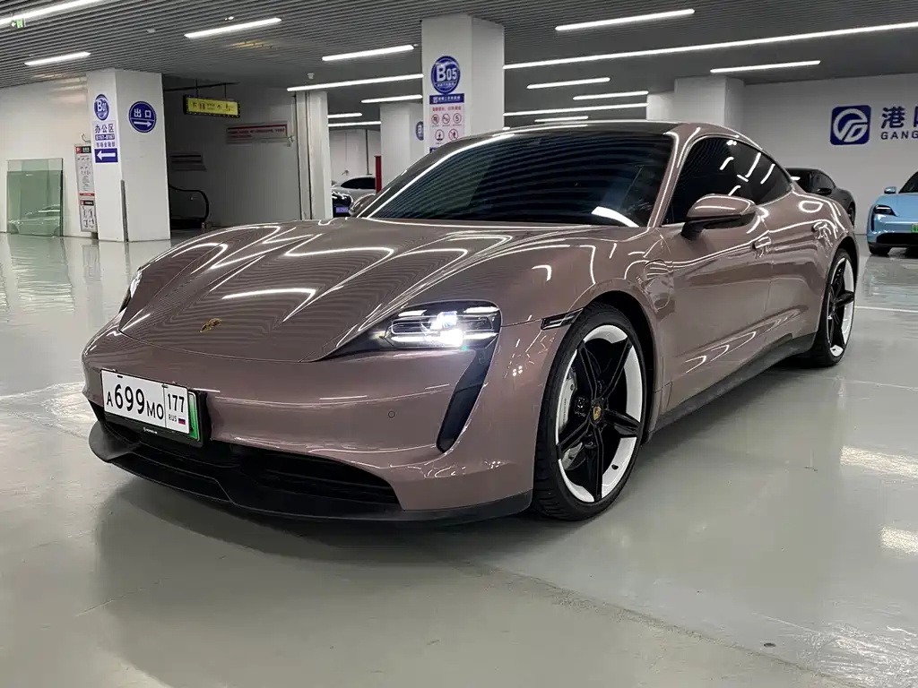 Porsche Taycan