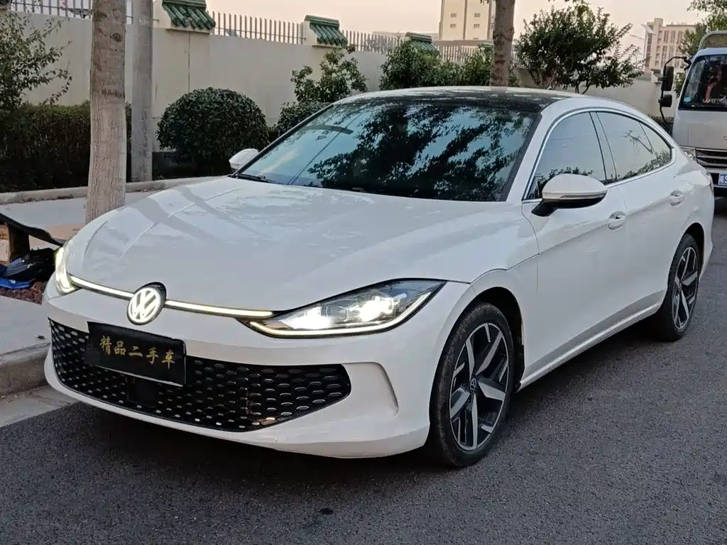 Volkswagen Lamando