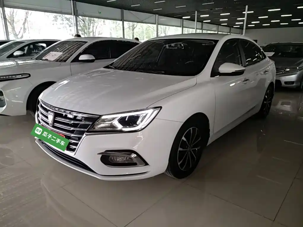 Roewe i5