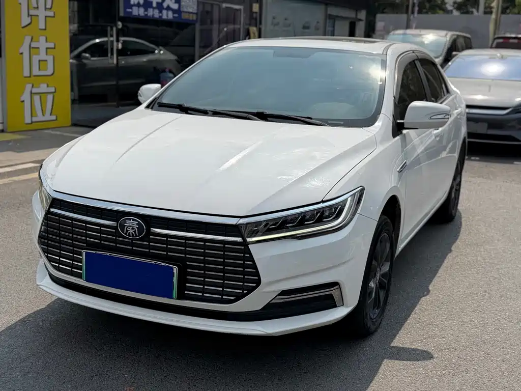 BYD Qin NEV