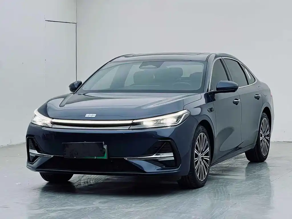 Geely Galaxy Galaxy A7 EM