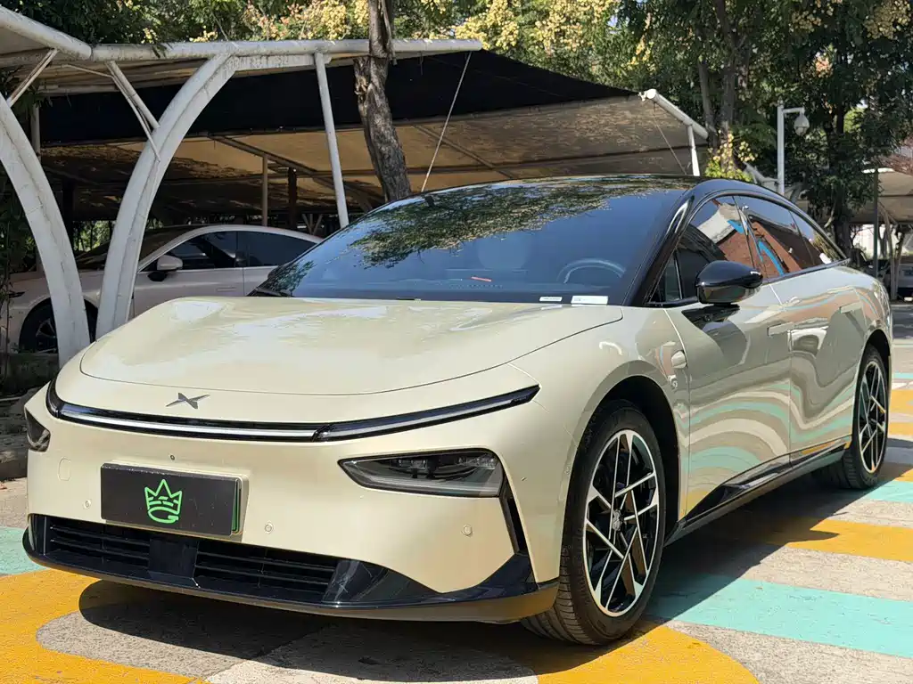 Xpeng P7
