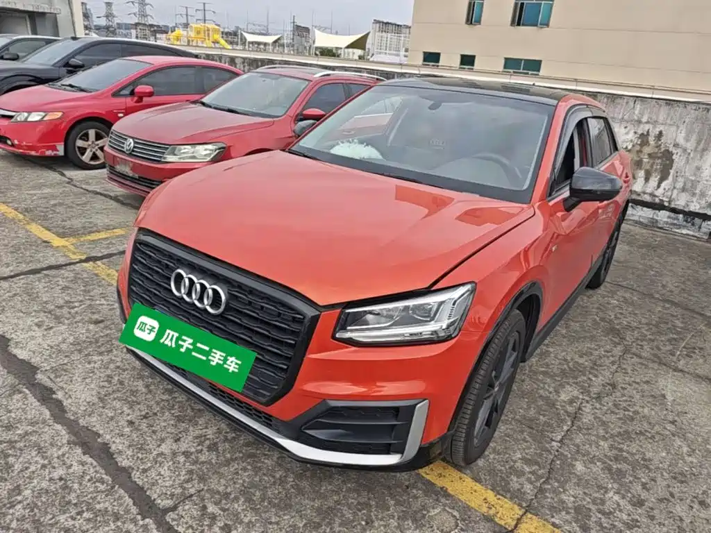 Audi Q2L