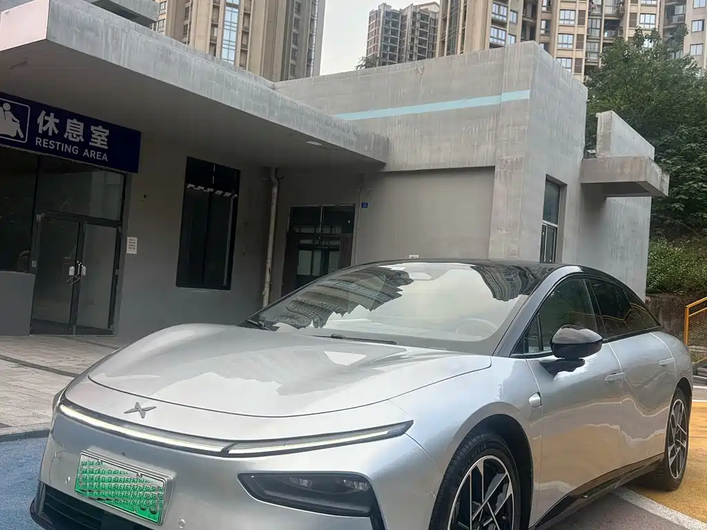 Xpeng P7