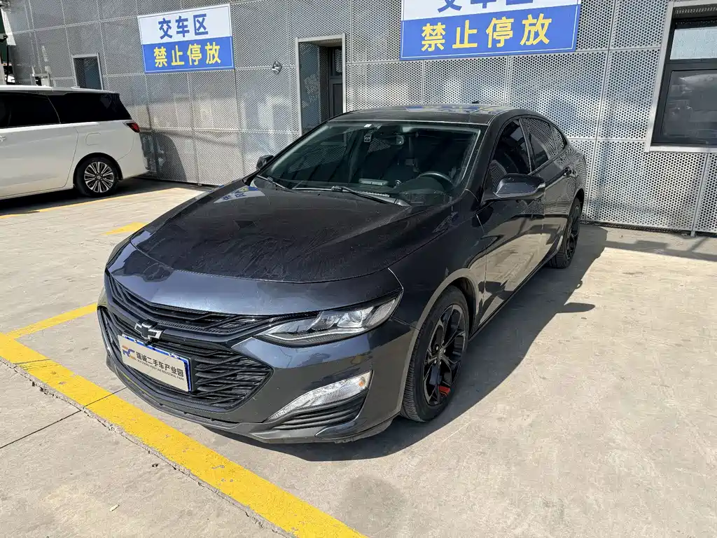 Chevrolet Malibu XL