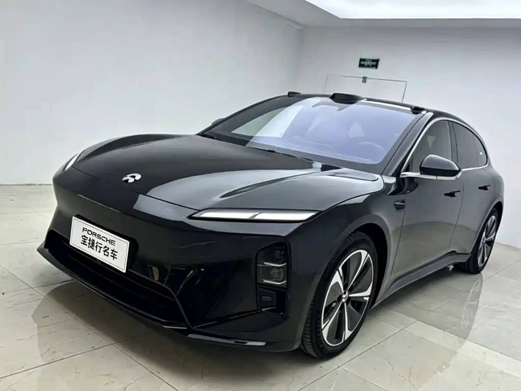 NIO ET5T