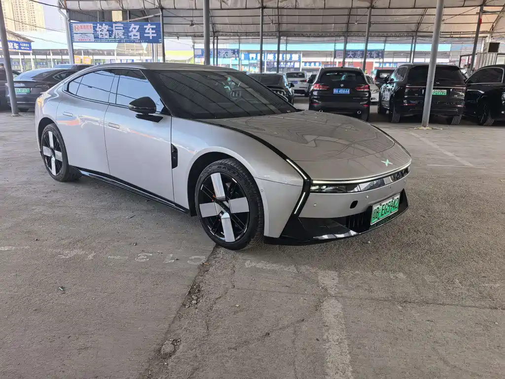 Xpeng P7