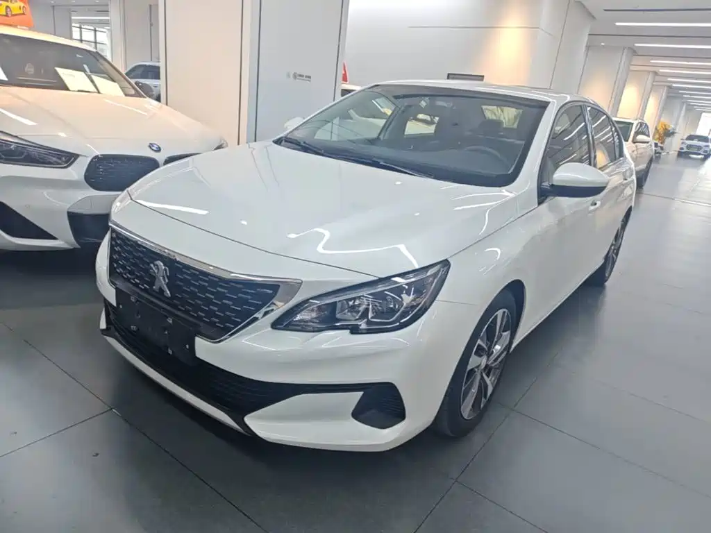 Peugeot 408