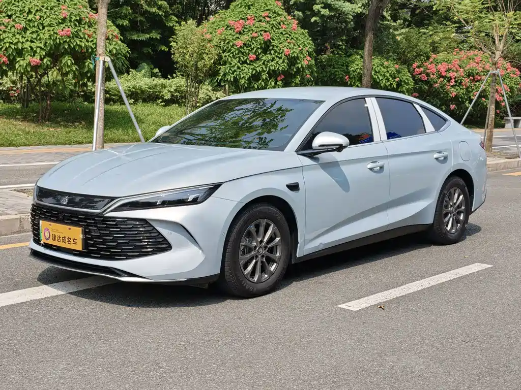 BYD Qin L