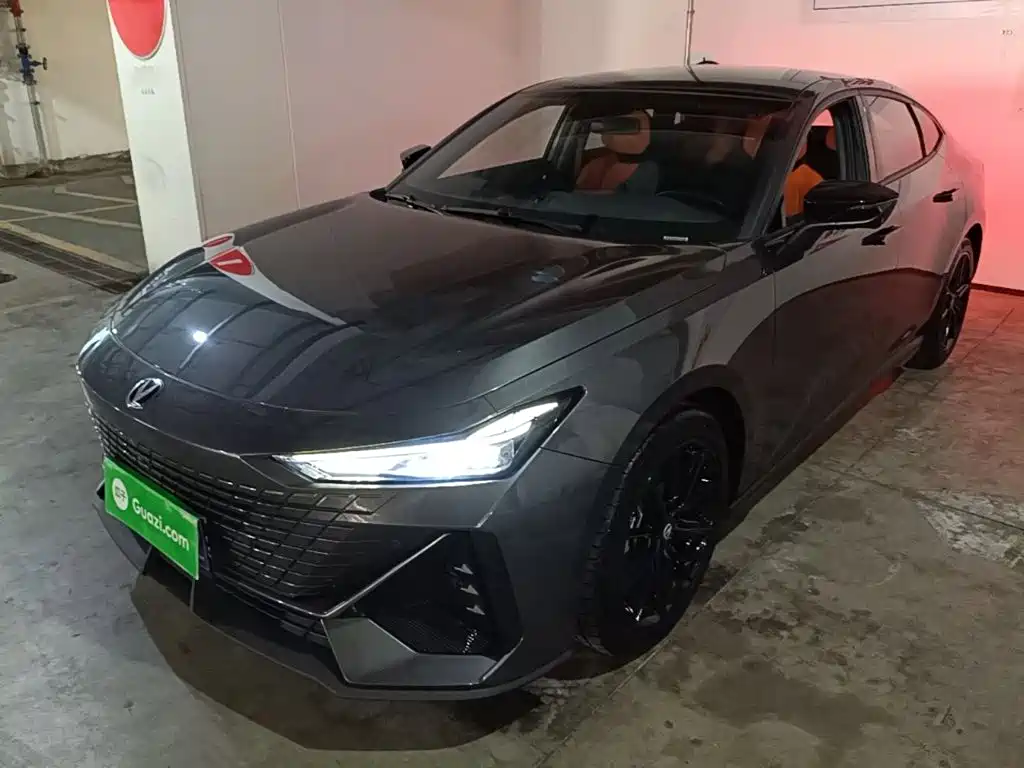 Changan UNI-V