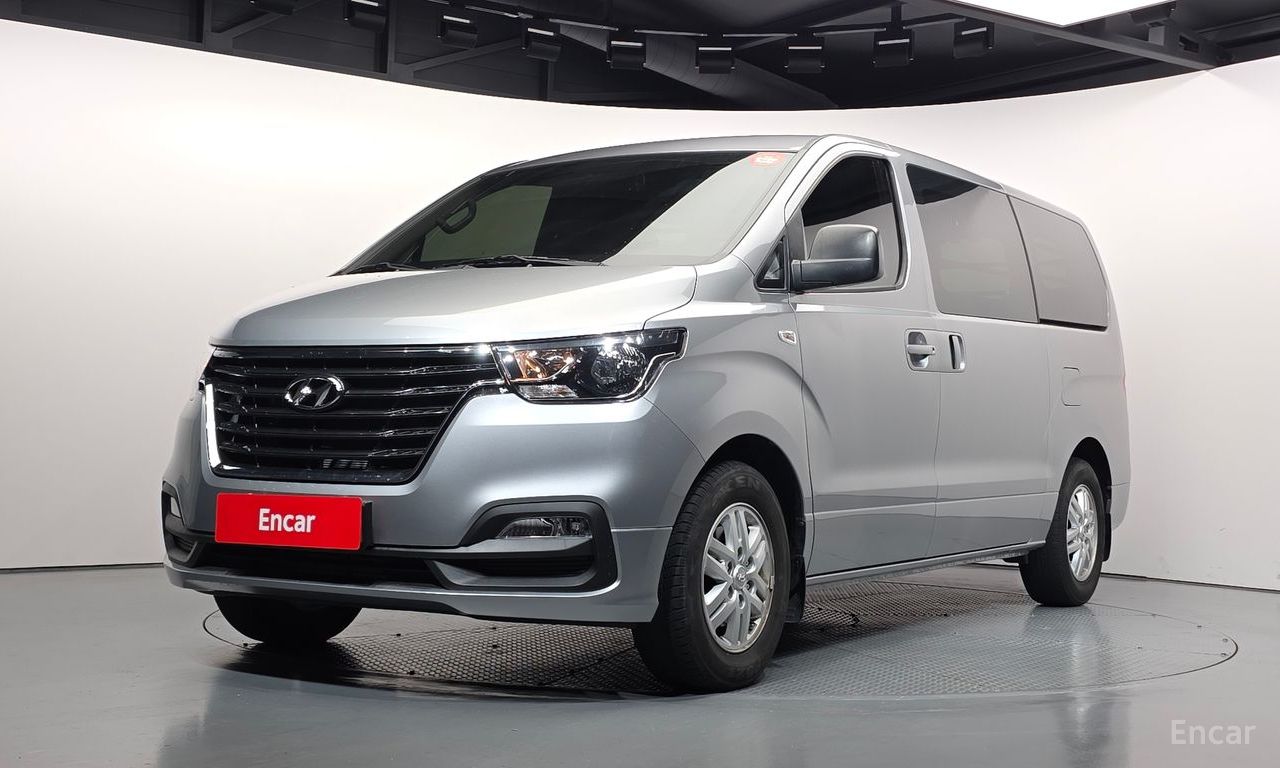 Hyundai Grand Starex