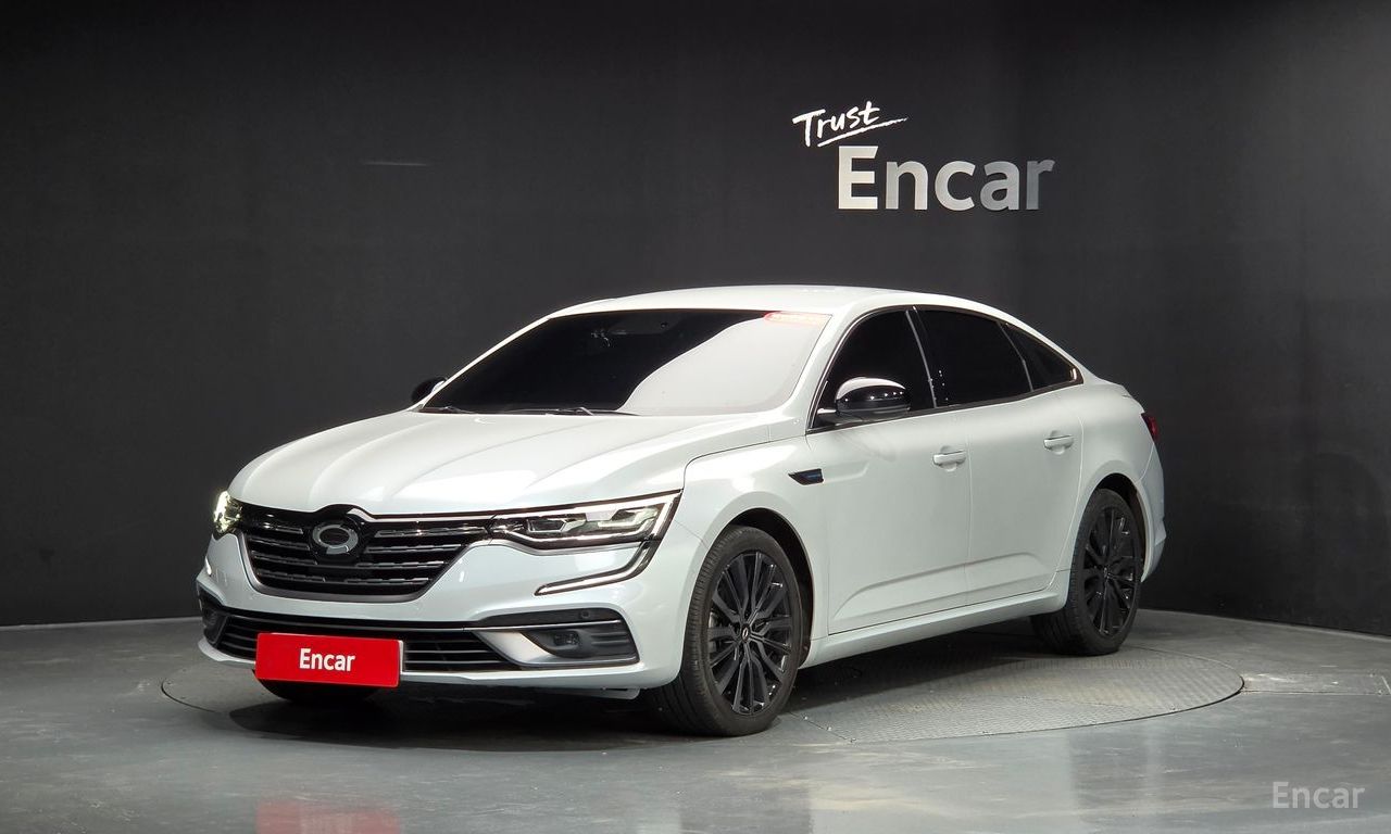 Renault SM6