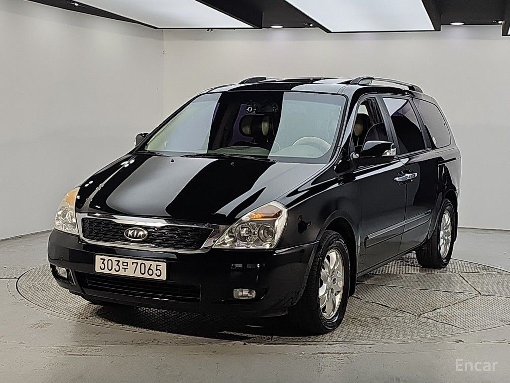 Kia Carnival R