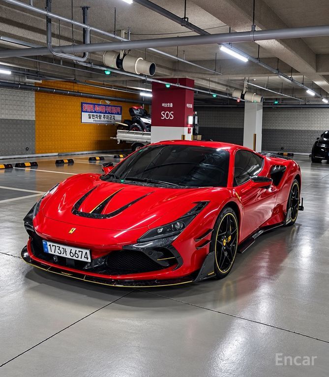 Ferrari F8