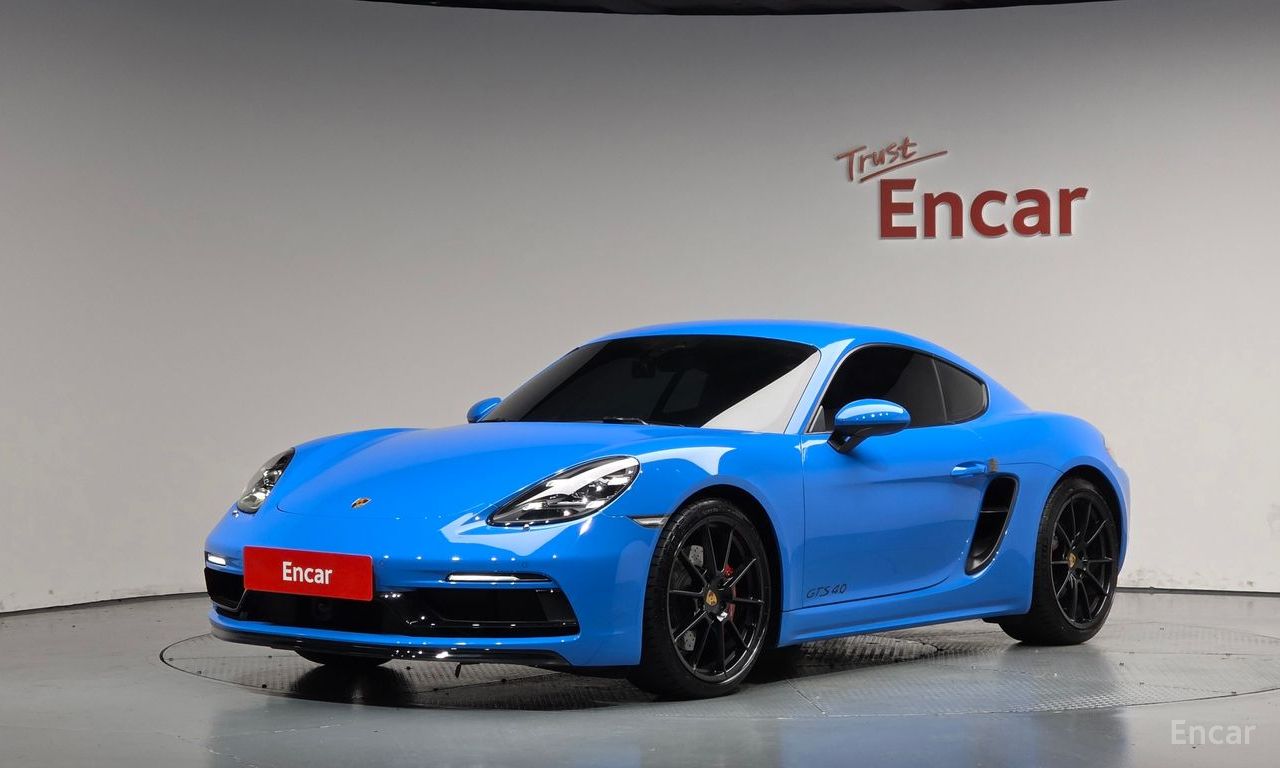 Porsche 718 Cayman