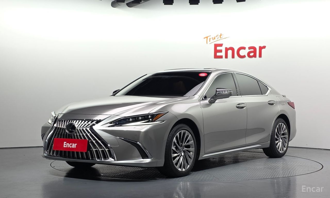 Lexus ES300h
