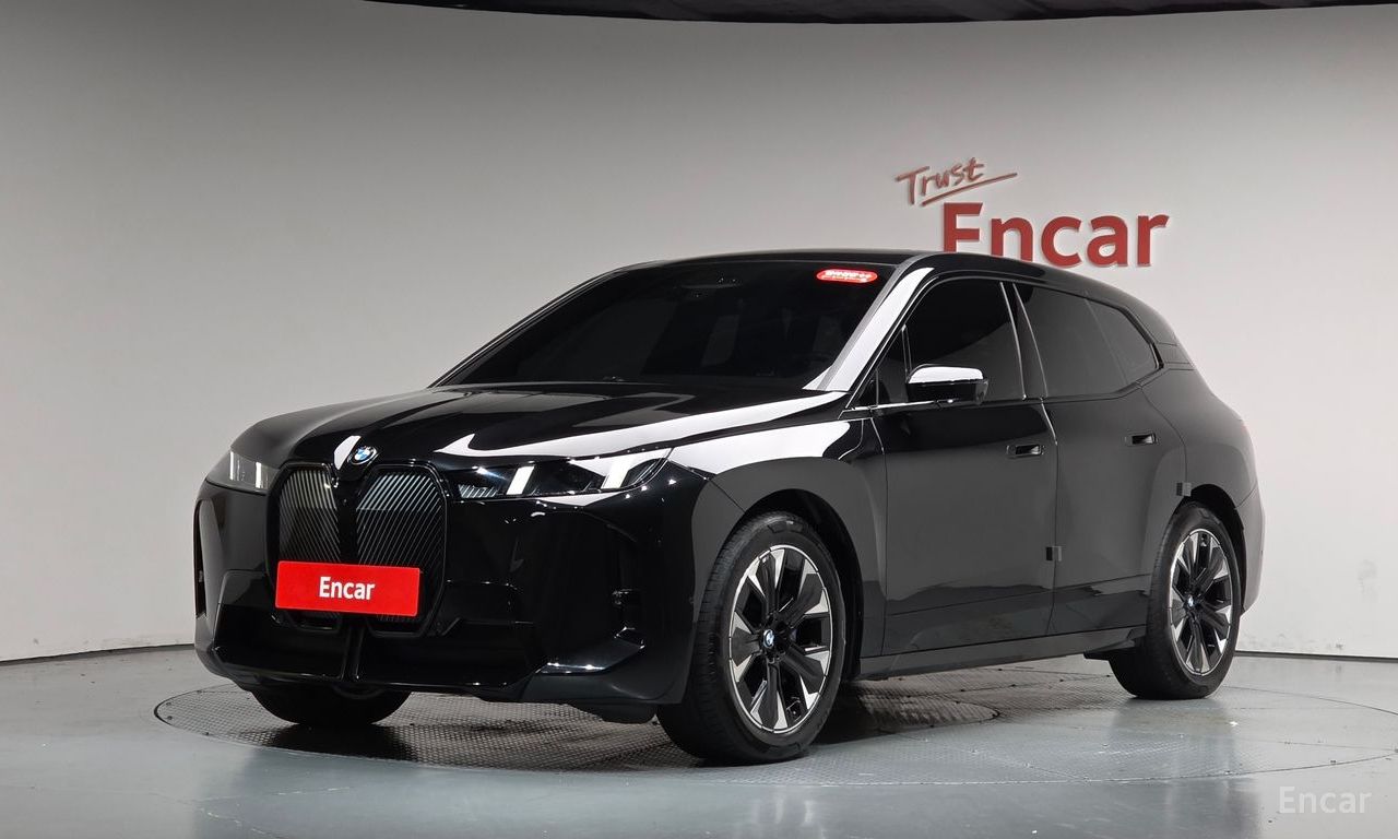 BMW iX