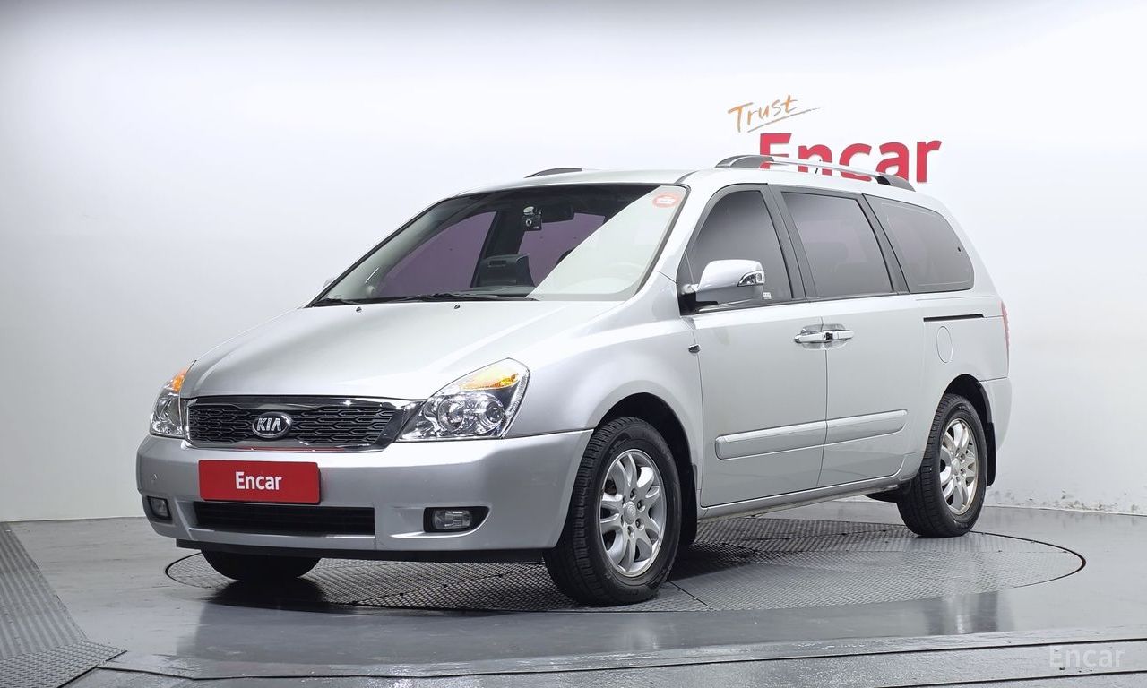Kia Carnival R