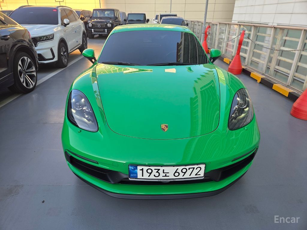 Porsche 718 Cayman