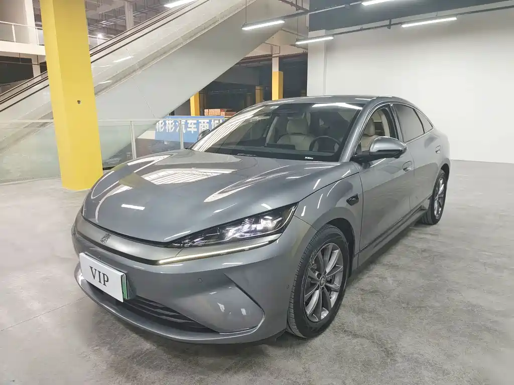 BYD Qin L