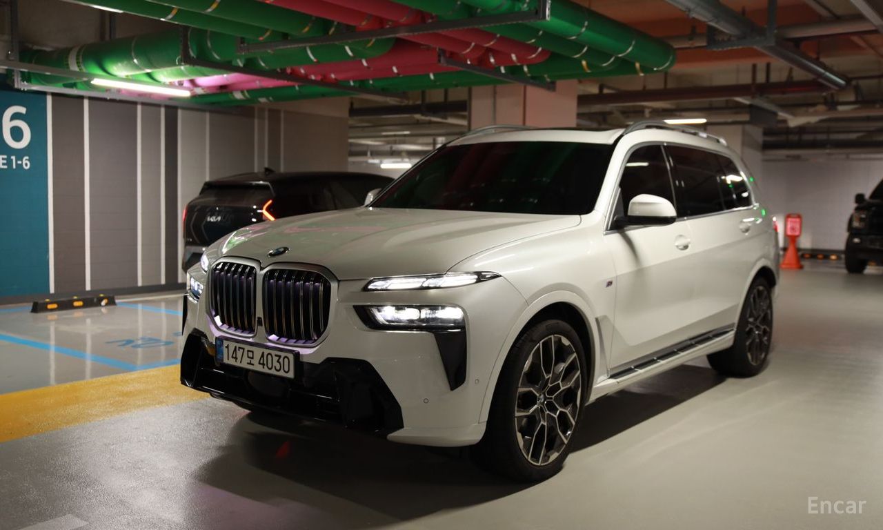 BMW X7