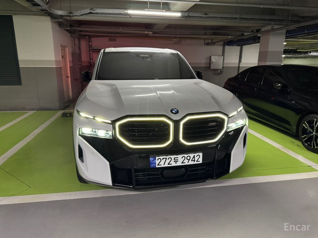 BMW XM