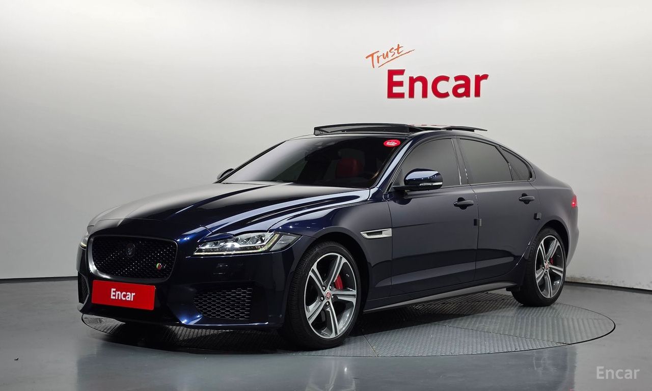 Jaguar XF