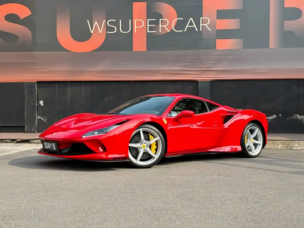 Ferrari F8