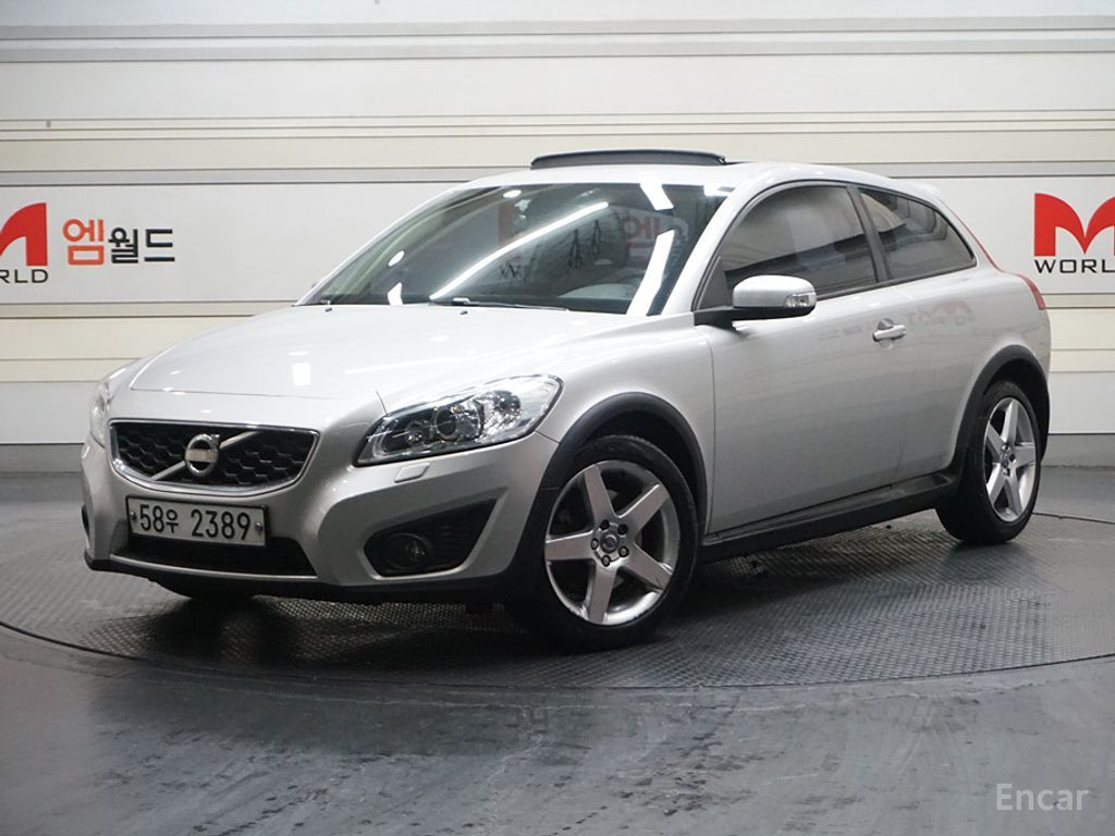 Volvo C30
