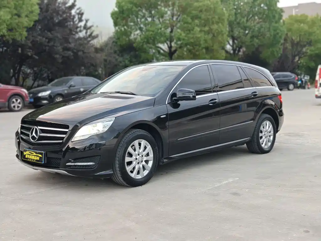 Mercedes-Benz R