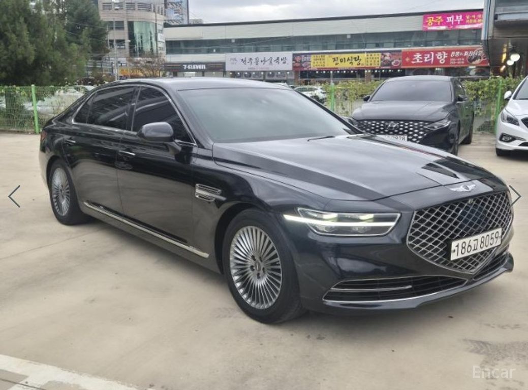 Genesis G90