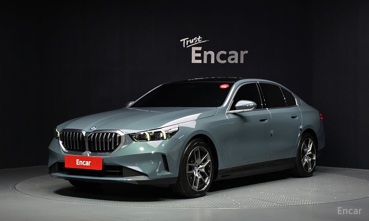 BMW i5