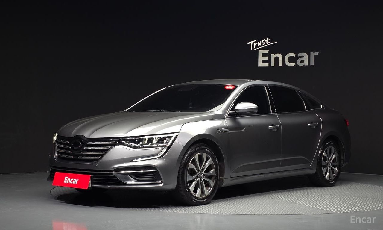 Renault SM6