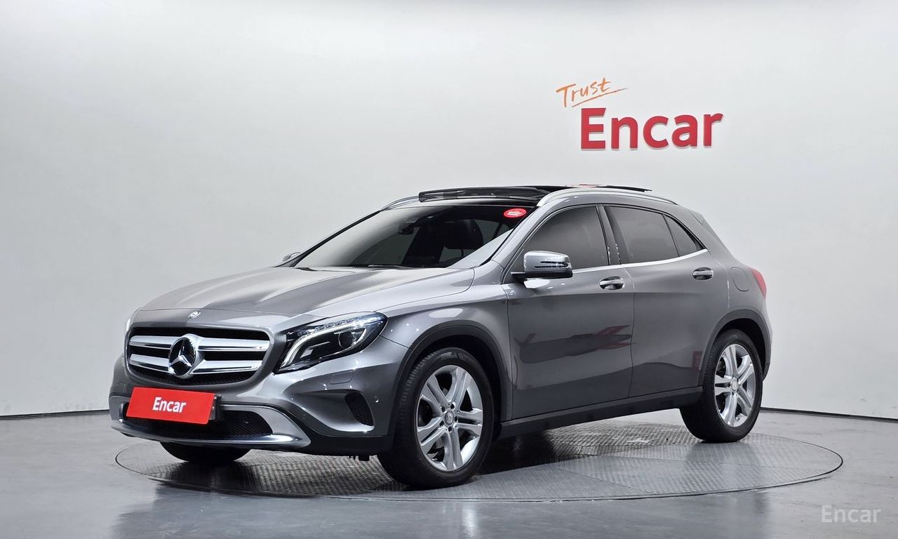 Mercedes-Benz GLA-Class X156