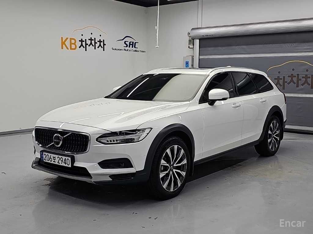 Volvo V90