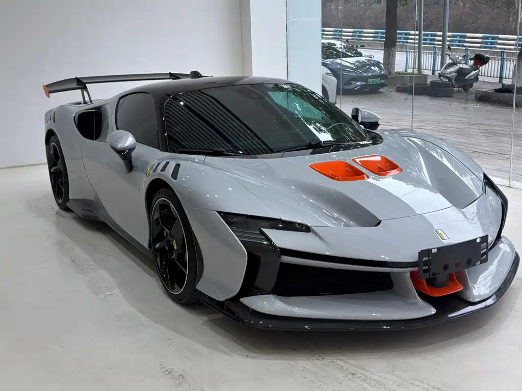 Ferrari SF90