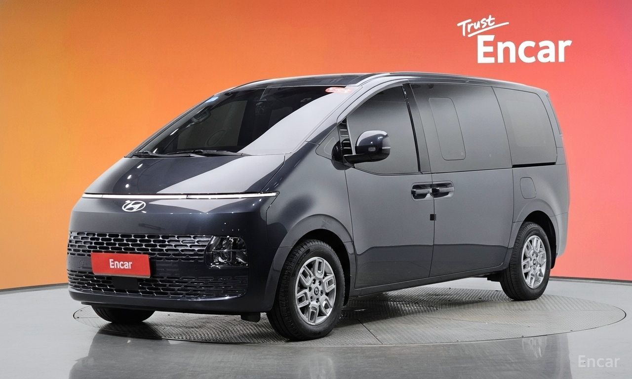 Hyundai Staria