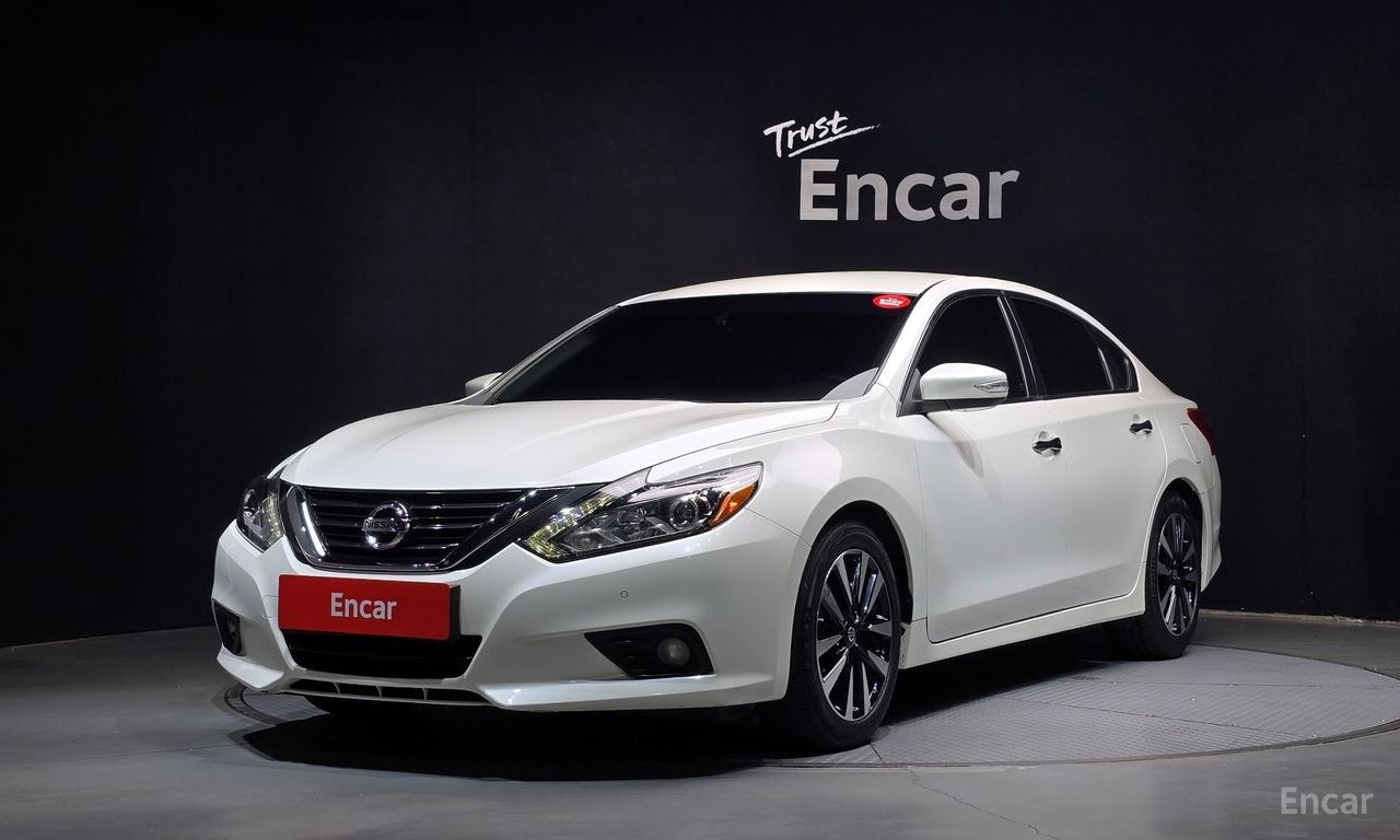 Nissan Altima