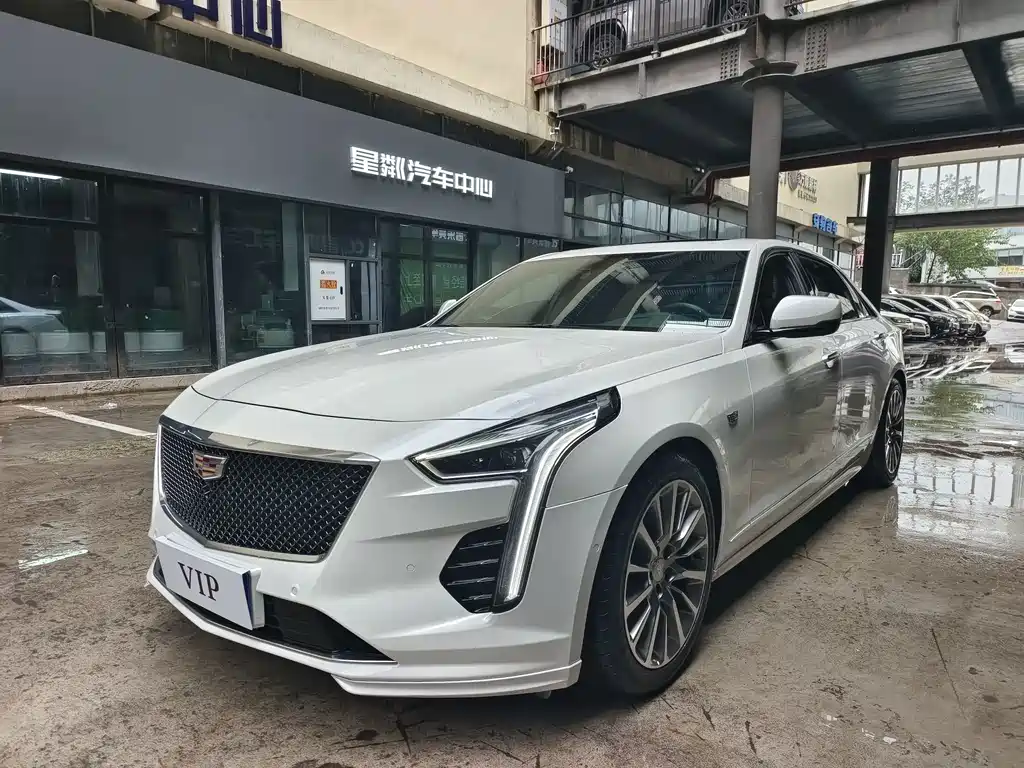 Cadillac CT6