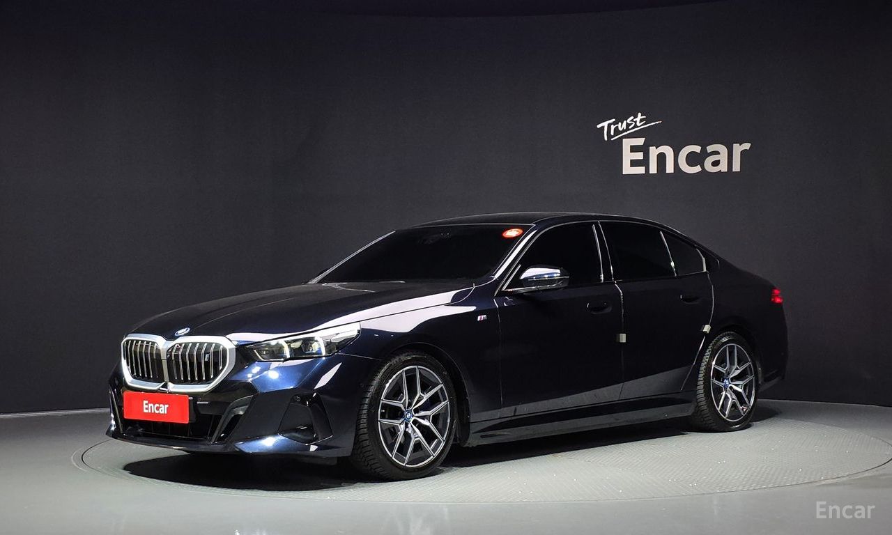 BMW i5