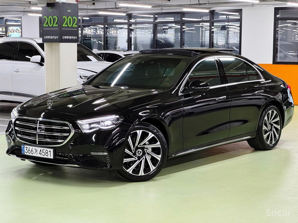 Mercedes-Benz E-Class