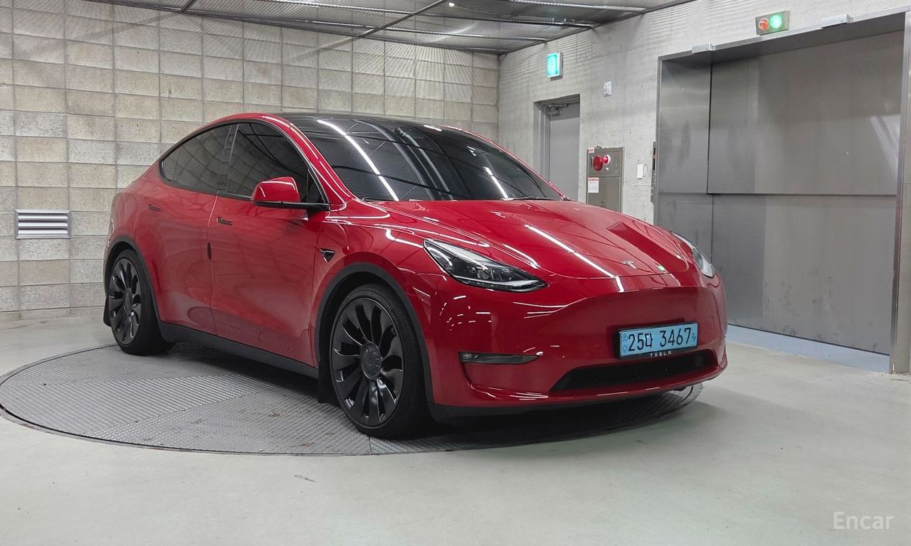 Tesla Model Y