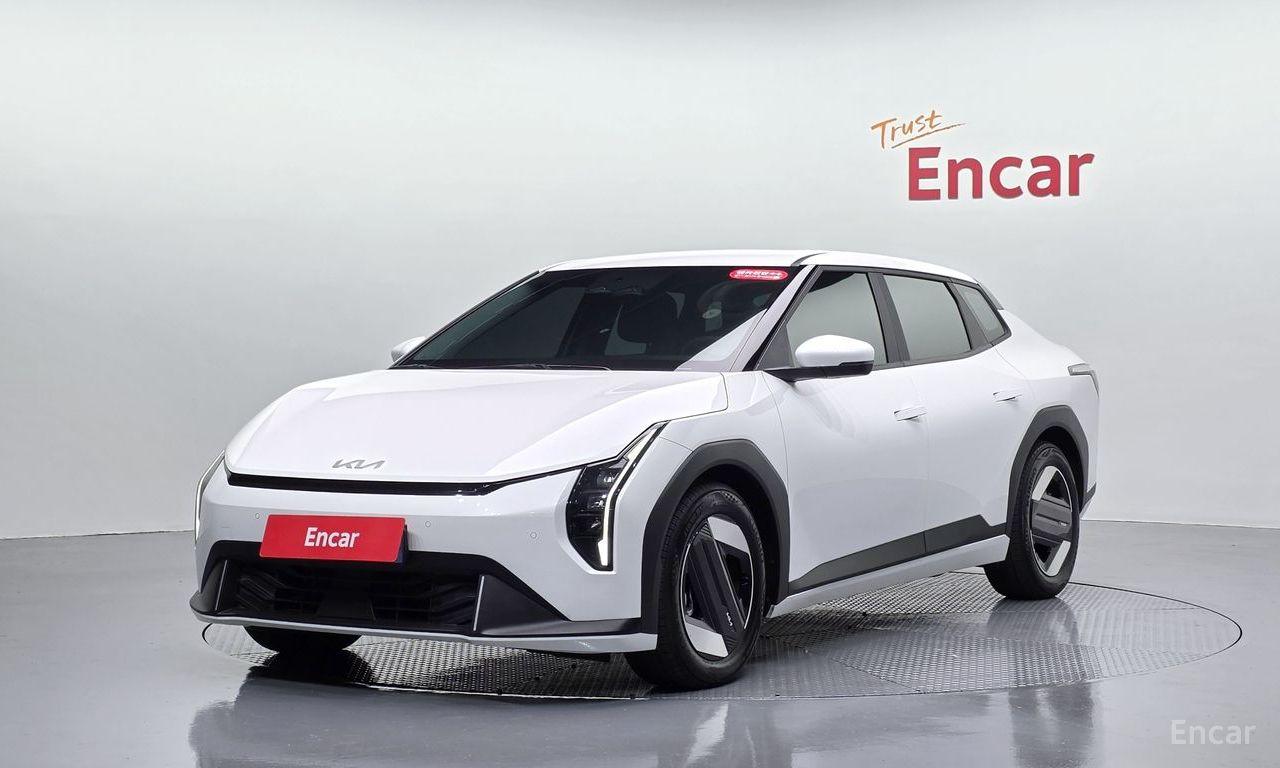Kia EV4