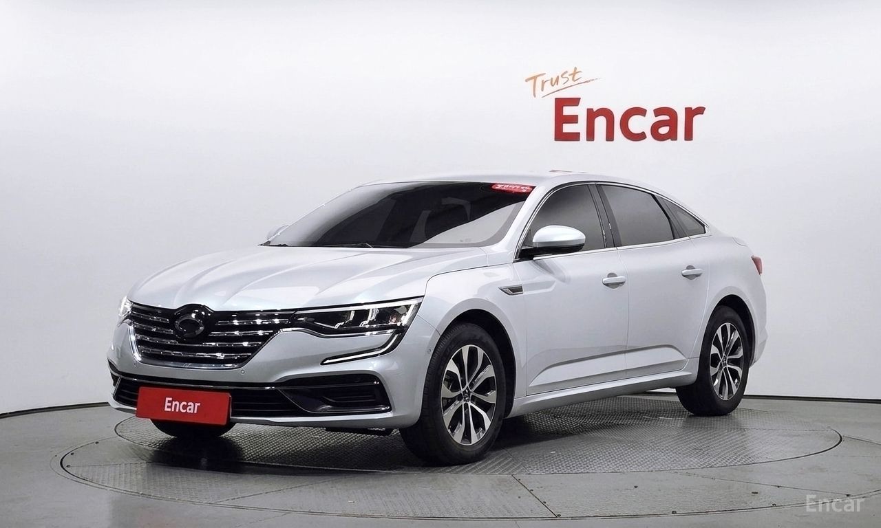 Renault SM6