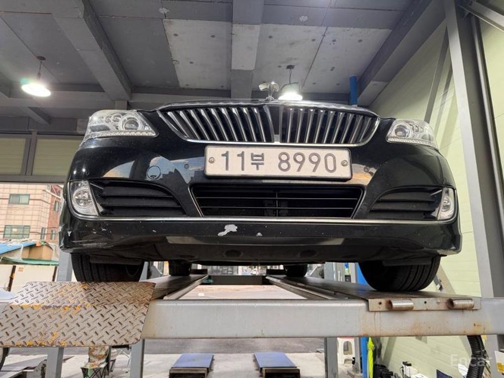 Hyundai Equus