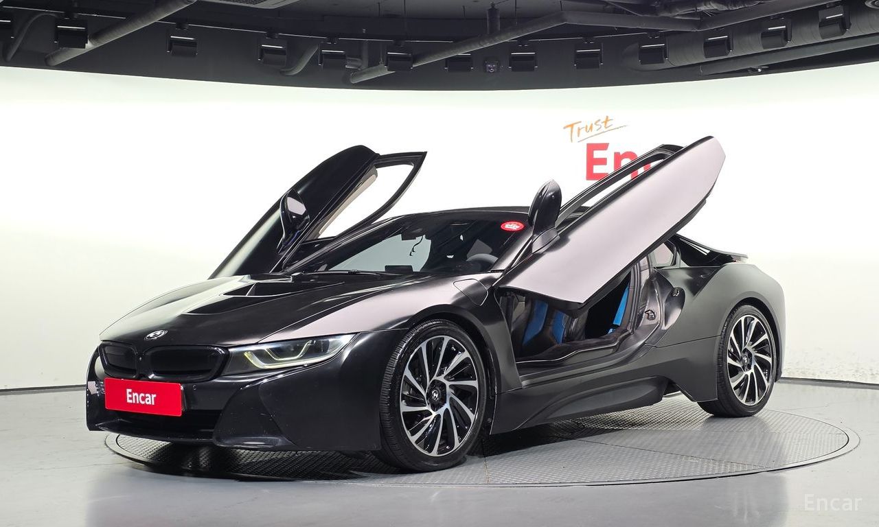 BMW i8