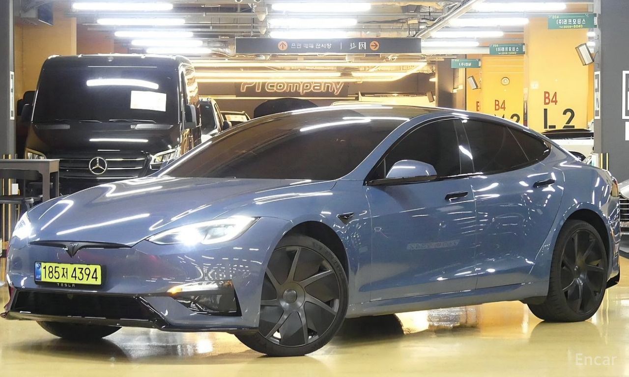Tesla Model S