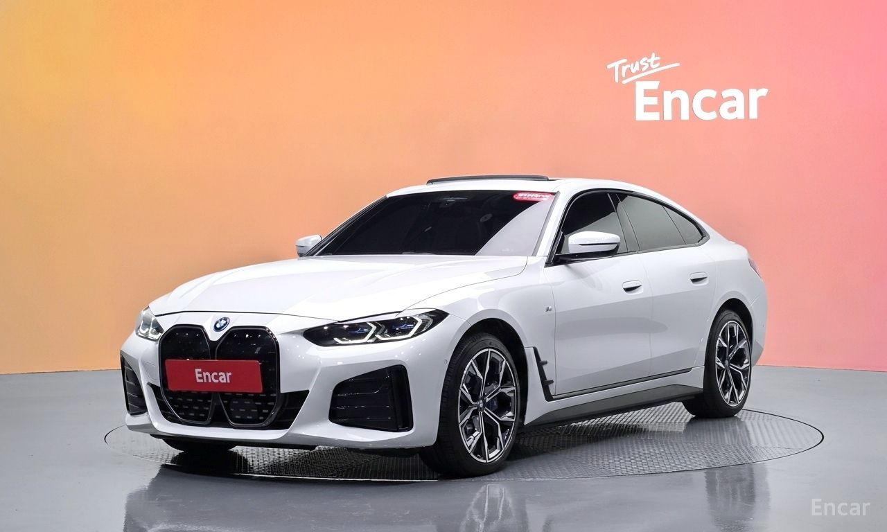 BMW i4